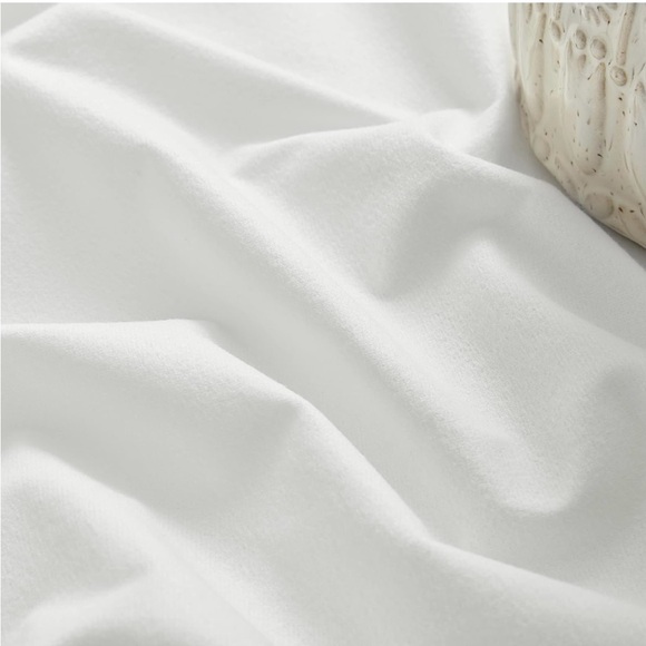 Ruffle Curtains - Picture 3 of 3